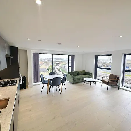 Luxury Modern Flat Near Center Apartment London Exterior photo